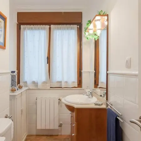 Helen-- Vistas Unicas E Increibles A La Bahia De Suances-- Appartement