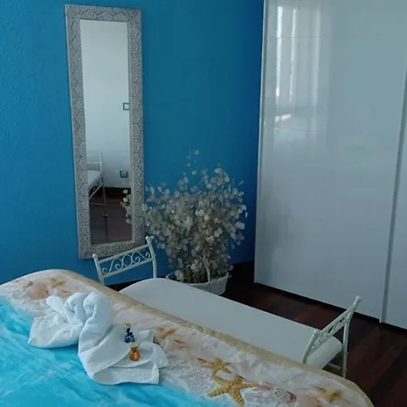 Helen-- Vistas Unicas E Increibles A La Bahia De Suances--