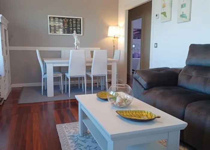 Helen-- Vistas Unicas E Increibles A La Bahia De Suances-- Apartment *